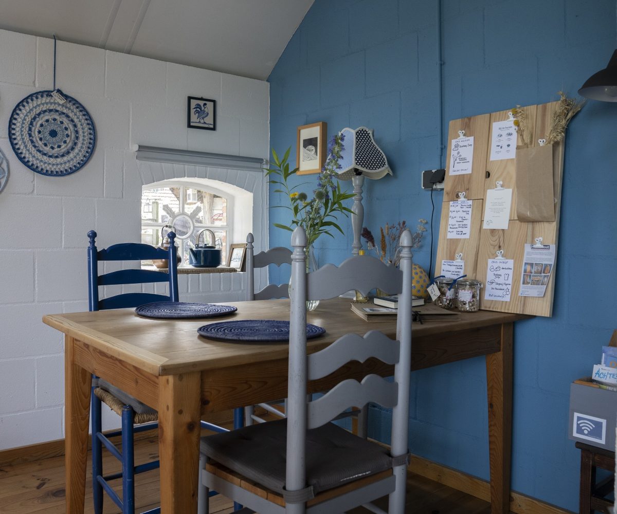 BlueBarn8