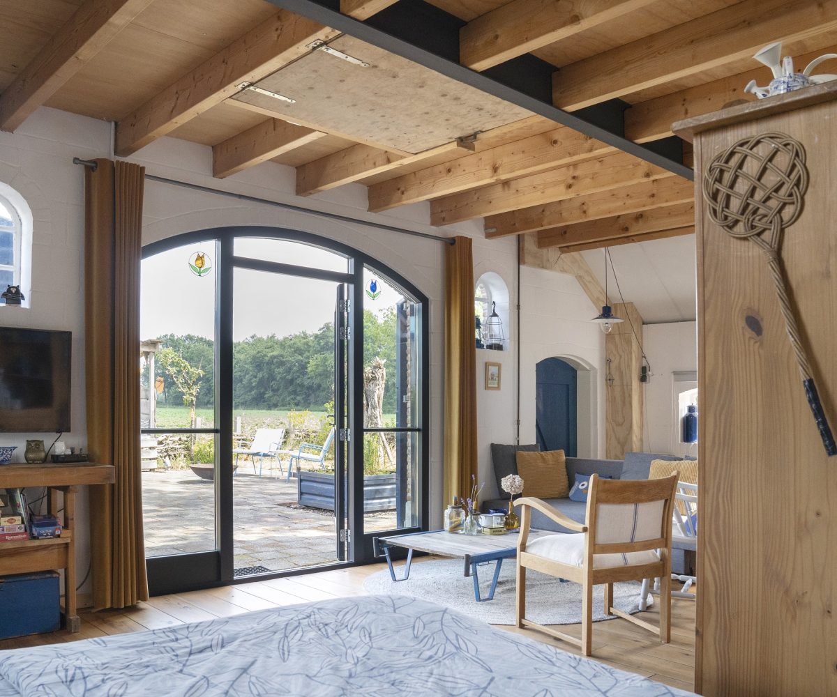 BlueBarn9