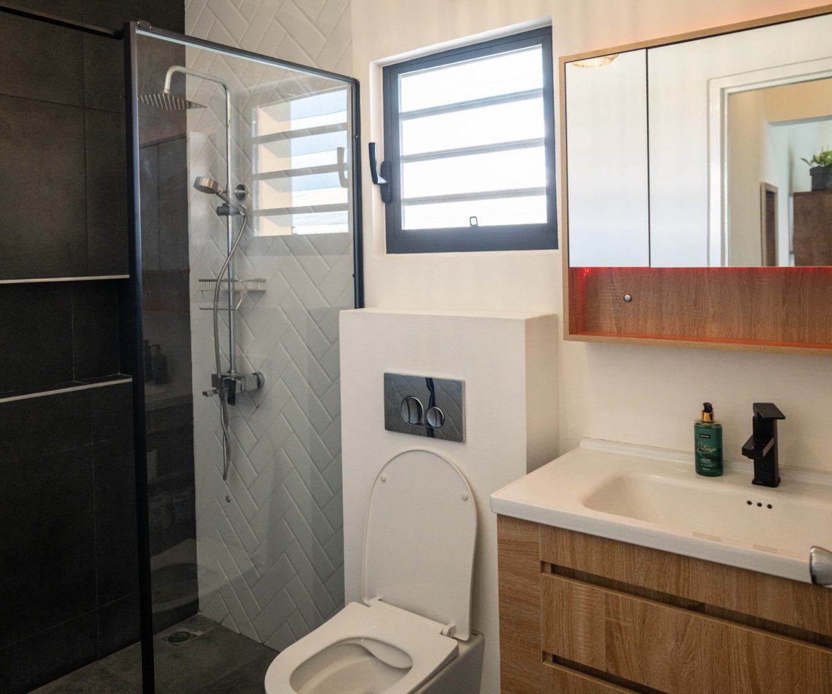 Puru-Resort-Curacao-Bathroom