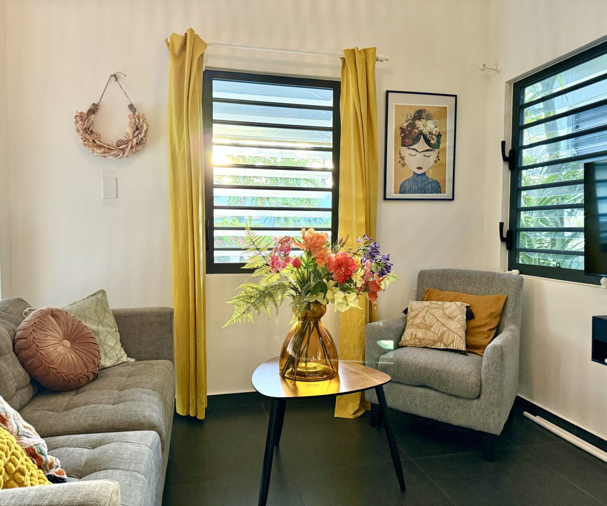 Puru-Resort-Curacao-Livingroom