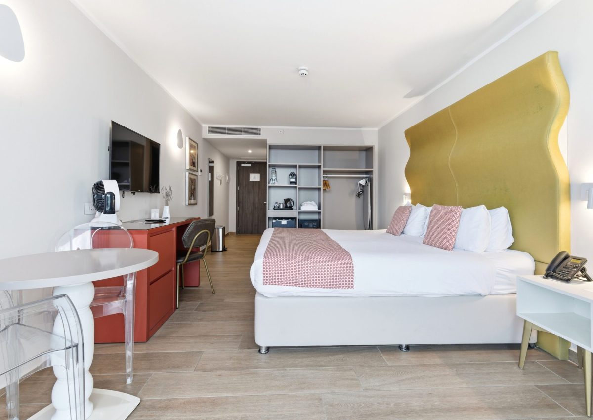 Seaview-Hotel-Malta-Room