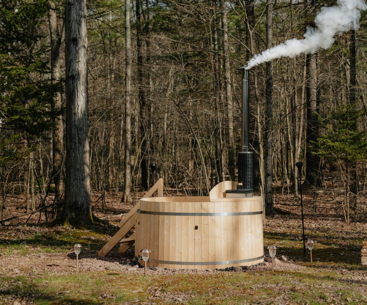 clay-banks-ROQz-JfUKuc-unsplash